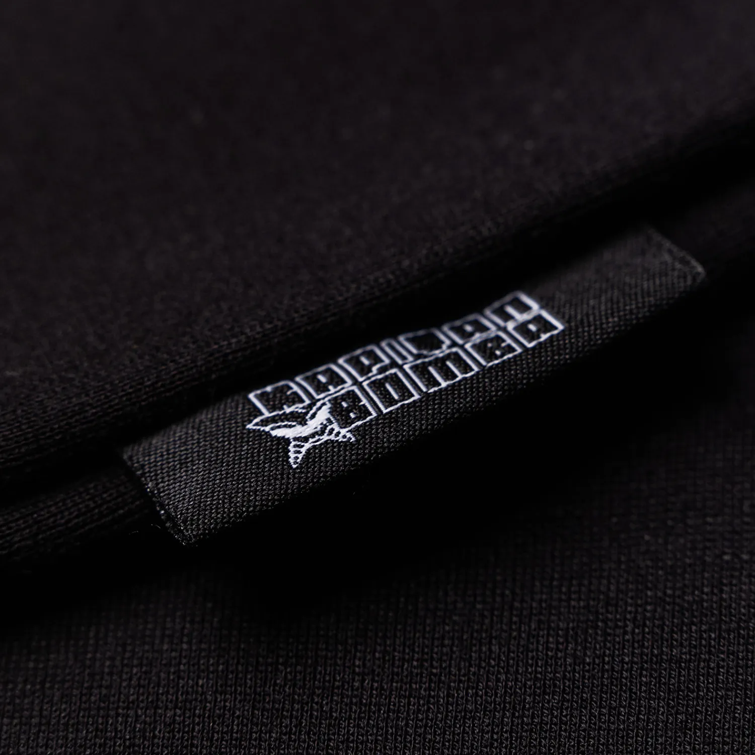 Kapitan Bomba Bluzy > Buza z kapture – haft