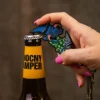 Kapitan Bomba Gadżety > Łęcina 2w1 Metalowy brelok i otwieracz do piwa