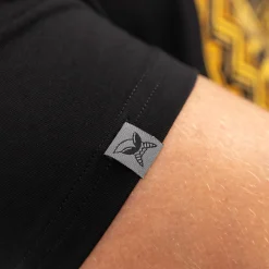 Kapitan Bomba Koszulki > Kozuka czarna – Łęcina – Co to za ztuka taki trójkąt potawić