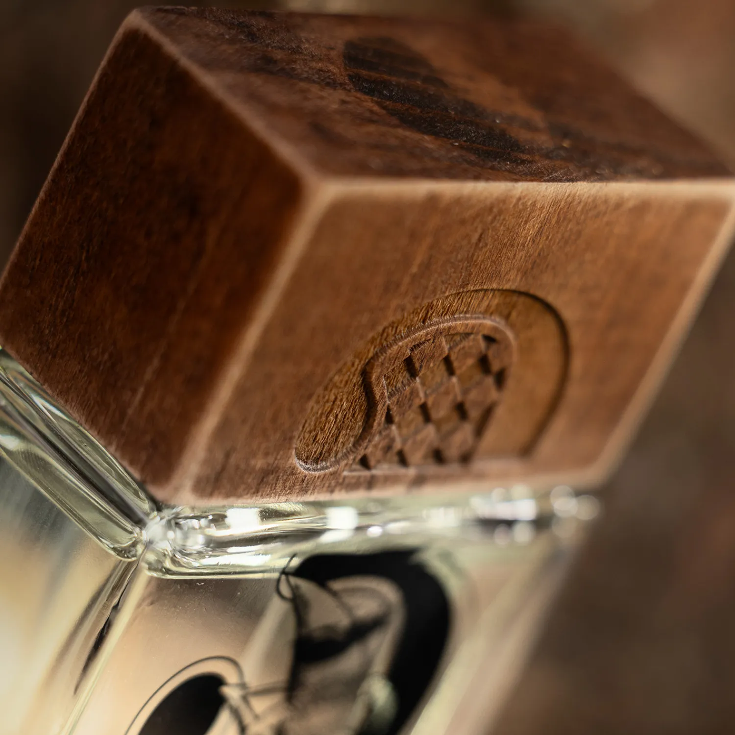Kapitan Bomba Gadżety > Perfumy – Tre Fasi 50 ml | Zapach 100 złotych, dla prawdziwego rekina biznesu